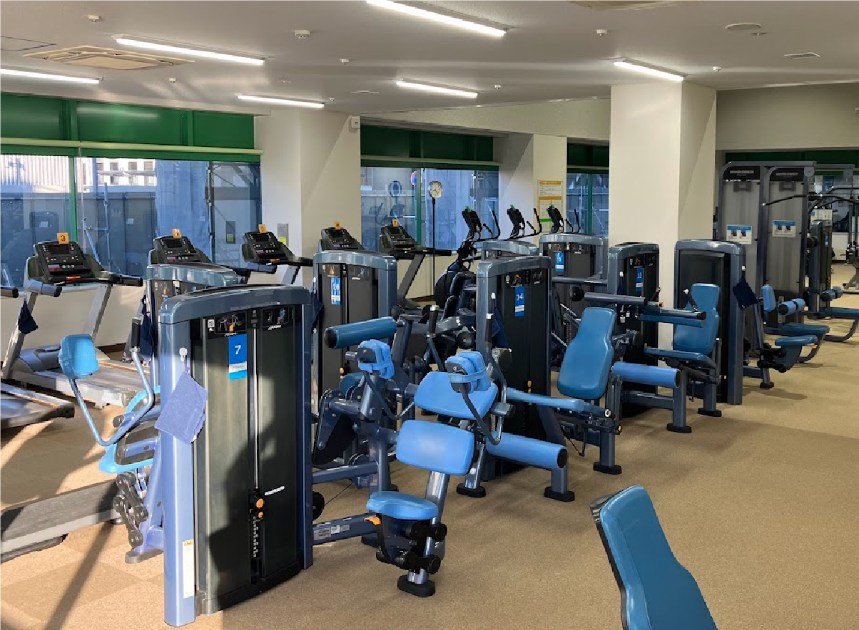 豊川市総合体育館 トレーニングマシン①
